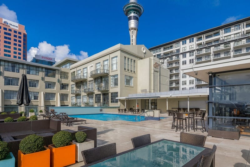 City Centre, Studio64669290293890111