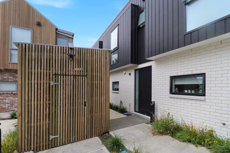 Taita, 2 bedrooms64669380978051110