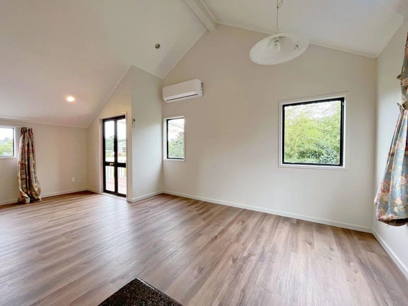 Northcote, 4 bedrooms64669492272771112