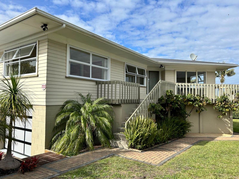 Northcote, 3 bedrooms64669492331779111