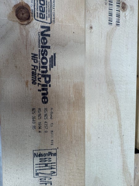 REDUCED PRICE LVL8 Framing Timber 140x45 6 metre lengths Carousel 2