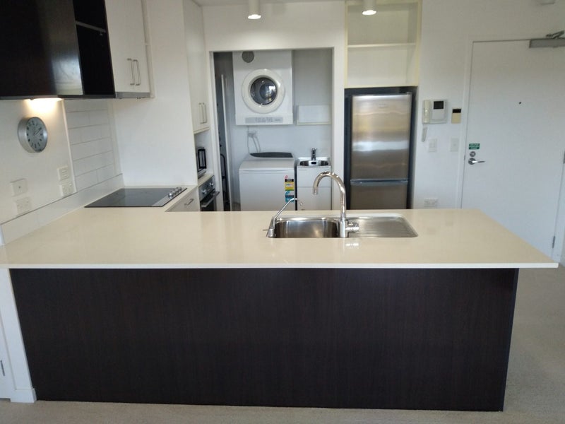 Takapuna, 2 bedrooms64669690293890110