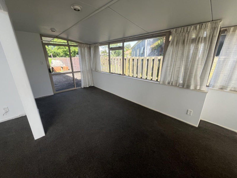 Springvale, 3 bedrooms64669788916866114