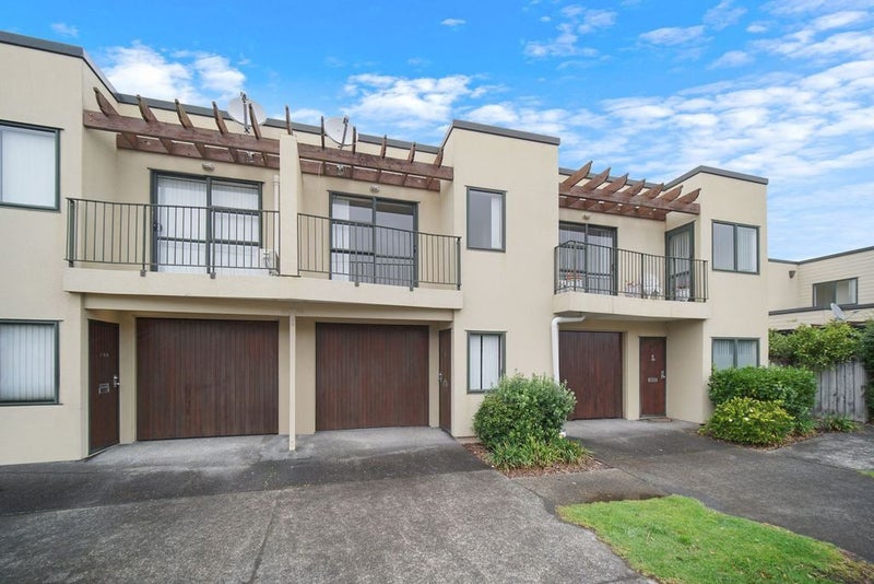 Te Atatu Peninsula, 3 bedrooms64670188627202111