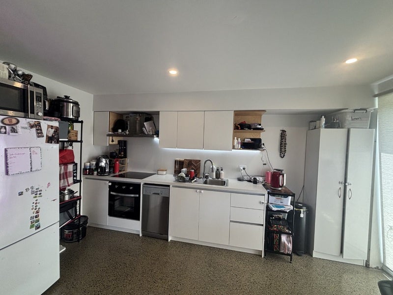 Newlands, 2 bedrooms64670188671107110