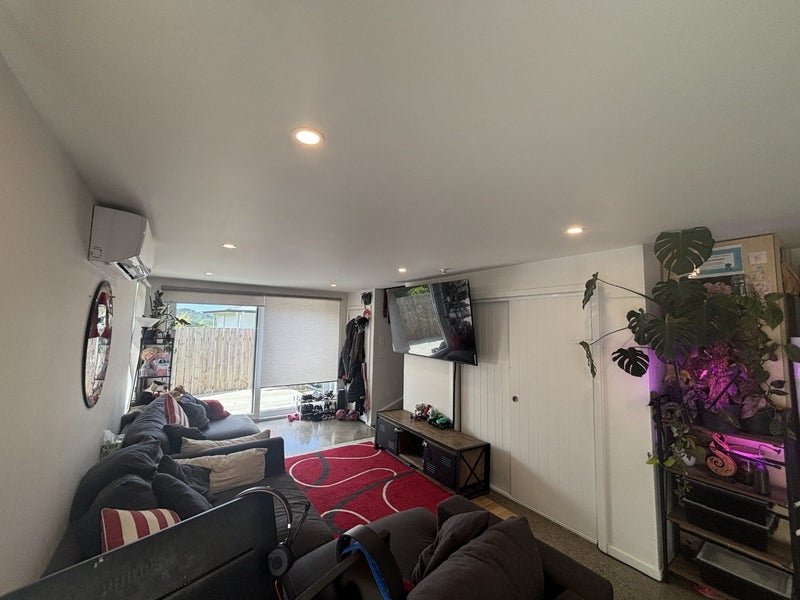 Newlands, 2 bedrooms64670188671107114