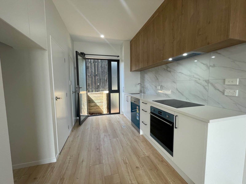 Henderson, 3 bedrooms64670188686210112