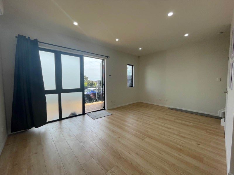 Henderson, 3 bedrooms64670188686210113