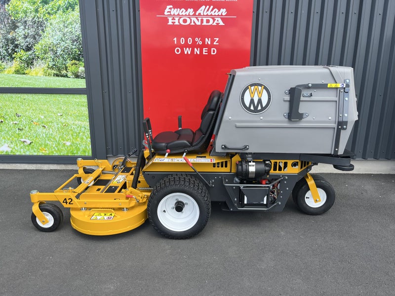 2025 Walker S18 GHS Carousel 1