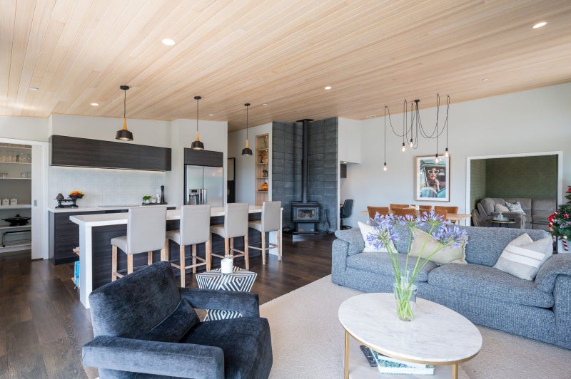 Unique Design, Supreme Quality64670489509762113