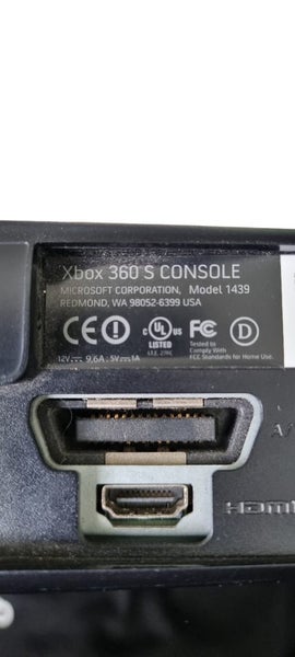 Xbox360 plus 7 games Carousel 2