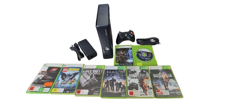 Xbox360 plus 7 games Carousel 1
