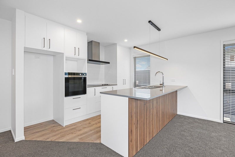 Rolleston, 3 bedrooms64670489642242111