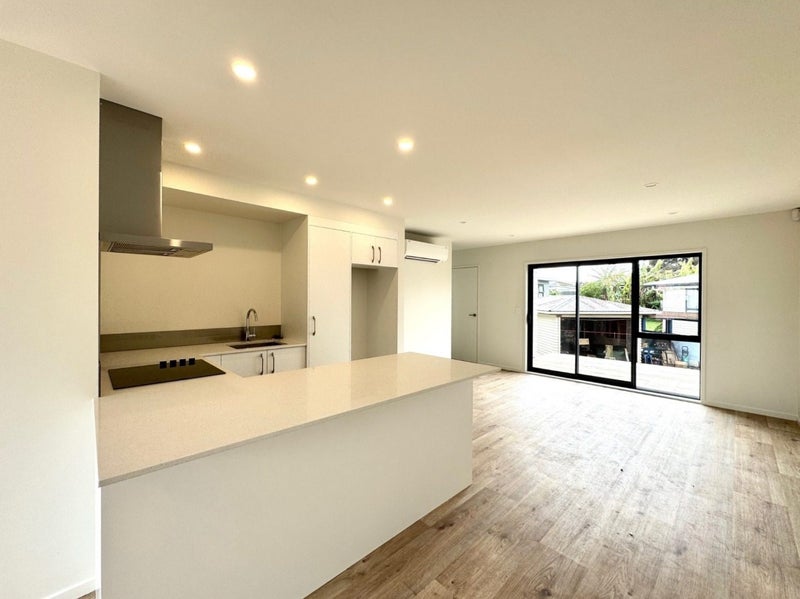 Mangere East, 3 bedrooms64670690644482111