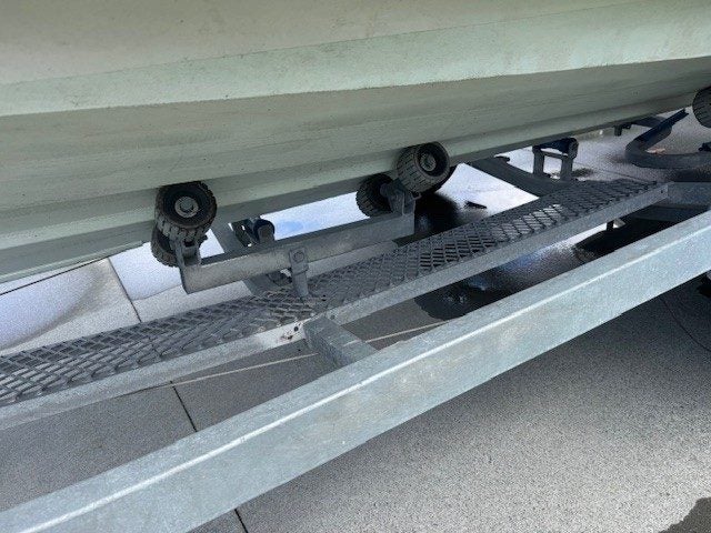 Highfield Inflatable64670678110337112