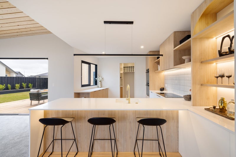 Architectural Living With Every Detail Considered64670890083074111