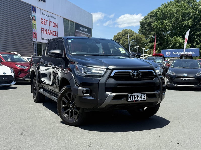 2021 Toyota Hilux SR5 CRUISER 2.8DT 2WD64671280958210114