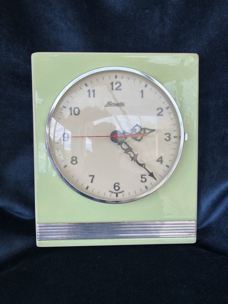 Mid century German ceramic wall clock Minuette Carousel 2