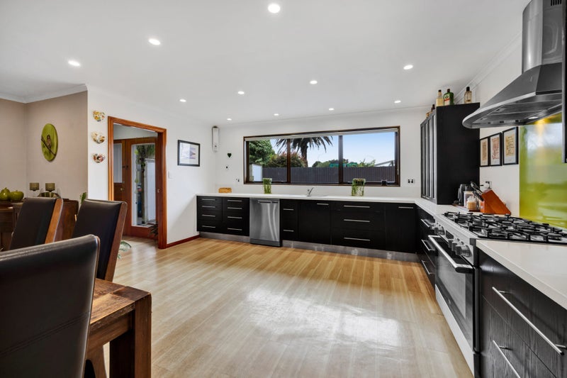 TIME FOR A NEW FAMILY TO ENJOY64671281188609114