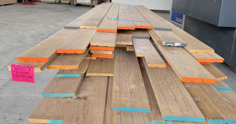 AMERICAN WHITE OAK, T&G FLOORING, FEATURE GRADE, 128 x 19mm - 135m - TBT2303 Carousel 1