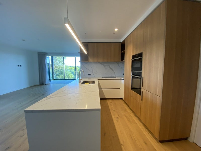 Meadowbank, 2 bedrooms64671369928578112