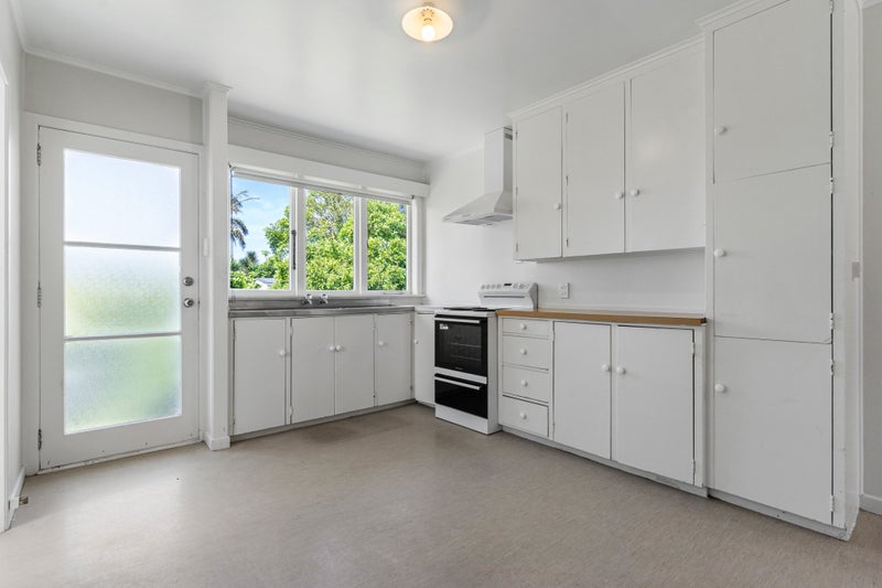 Ellerslie, 2 bedrooms64671369945346112