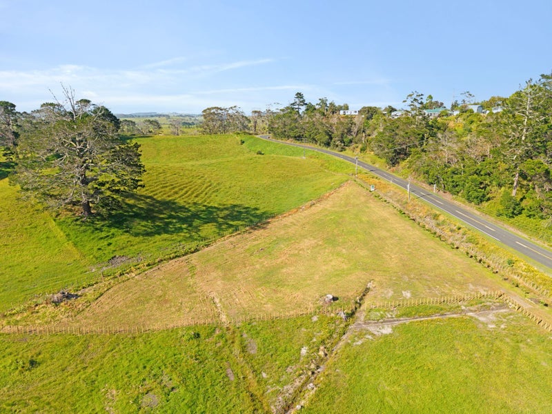 Your Lifestyle Dream, Only Minutes To Town64671370023297113