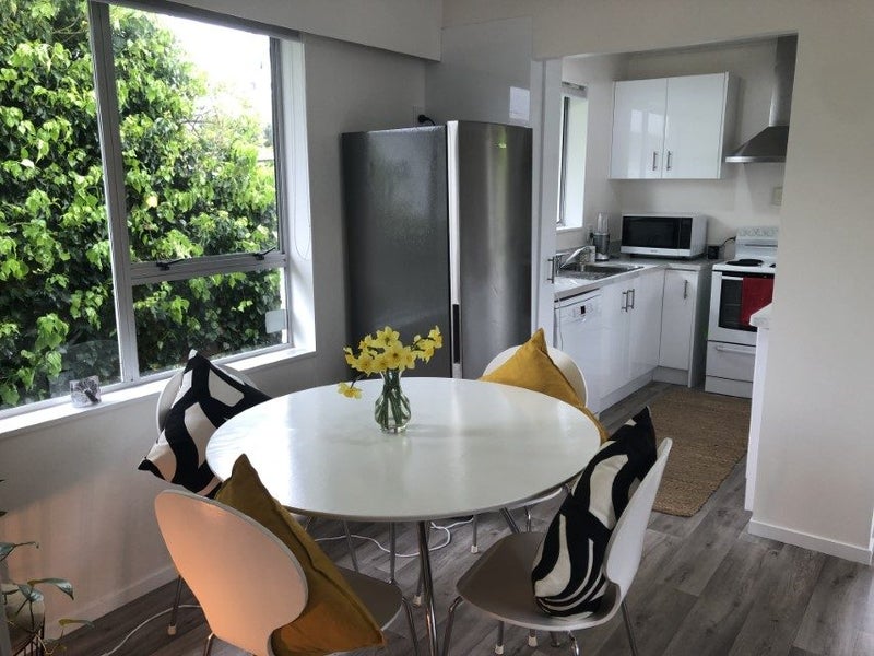 Lower Hutt, 2 bedrooms64671370143873110