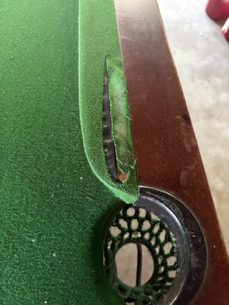 Pool table64671854978049114