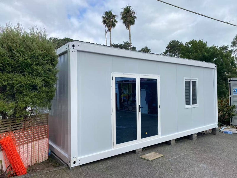 7*4m CLASSIC PORTABLE BEDROOM / CABIN/TINY HOUSE SALE Carousel 2