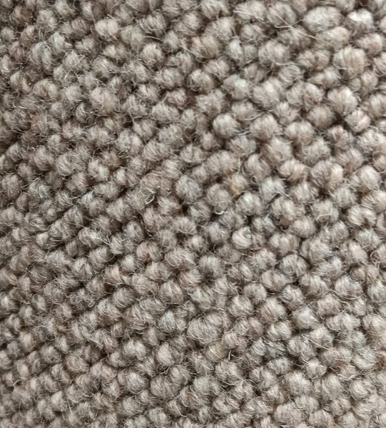 100% NZ Wool carpet piece | 400 x 153cm Carousel 2