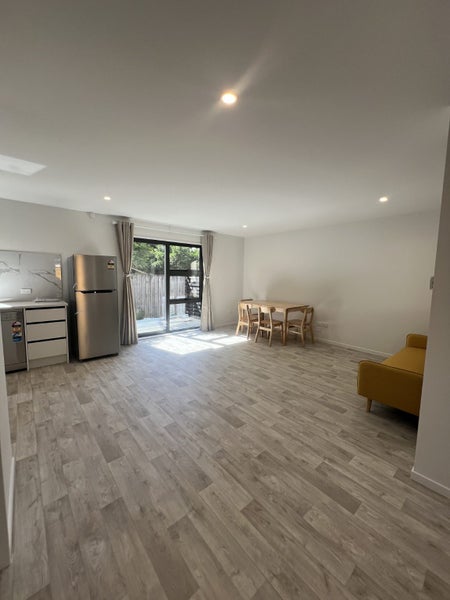 Hamilton East, 1 bedroom64671803942403111