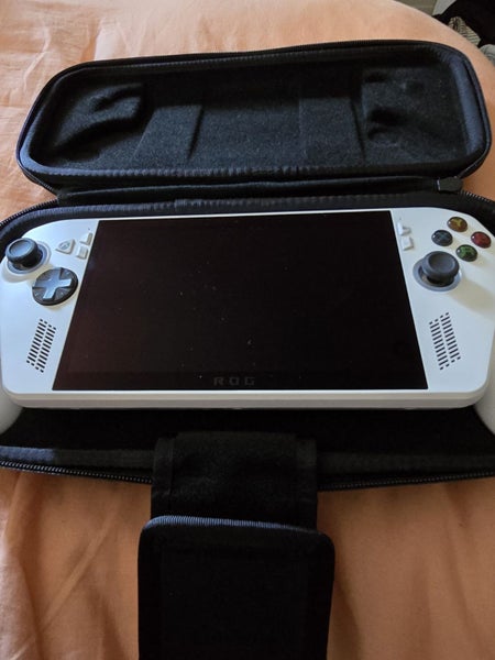 Official ROG Xbox Ally Handheld Complete Christmas Bundle – Near New!64671816719490110