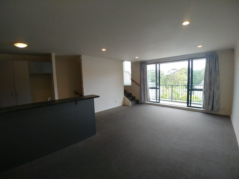 Birkenhead, 3 bedrooms64671778655235112