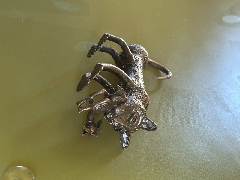 Vintage Bronze Leopard Benin reproduction Carousel 6