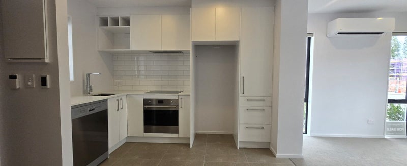 City Centre, 2 bedrooms64672078564227112