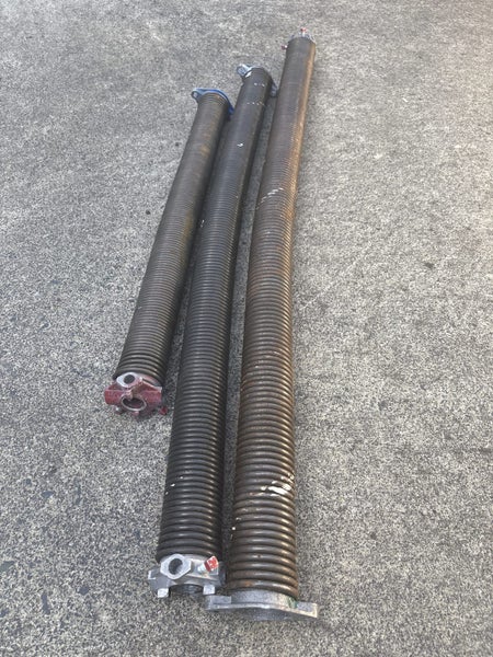 8x Sectional Garage Door Springs – Heavy-Duty – Excellent Condition64672285078275112