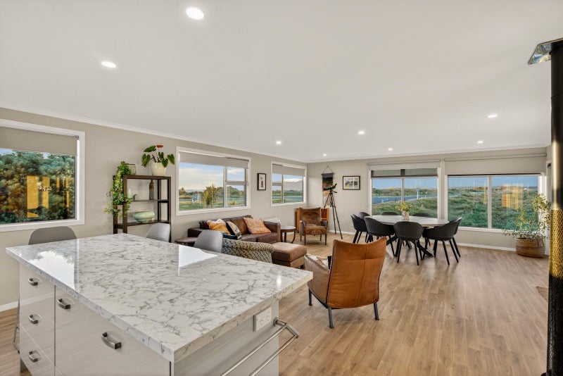 Beach, Bach, Boat, Brilliance64749888886787113