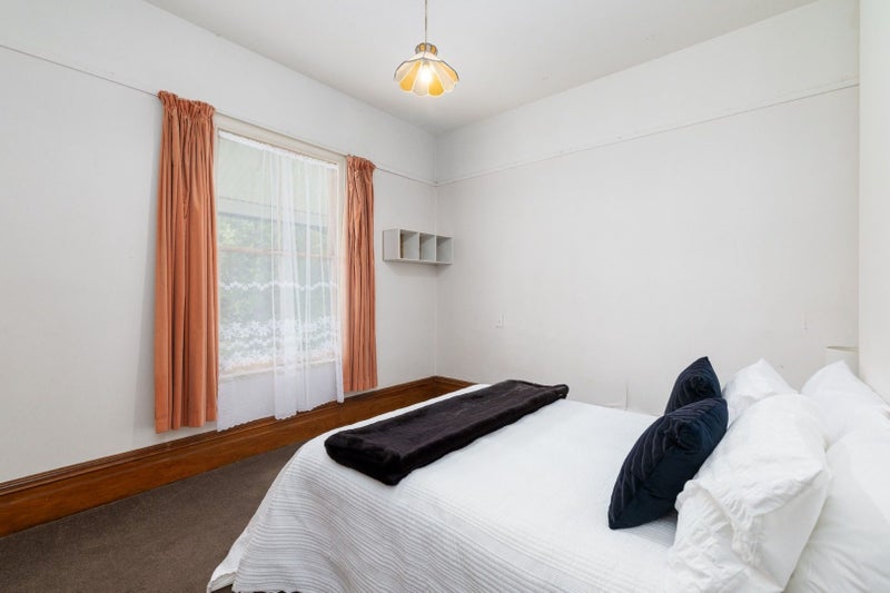 Linwood, 3 bedrooms64672324041729113