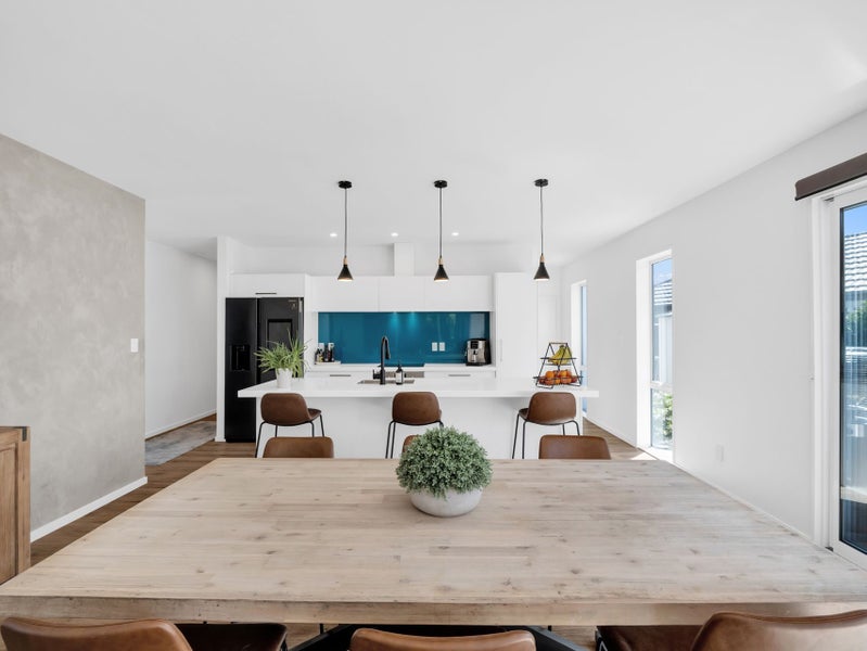 Precious on Pegasus!64672350190977114