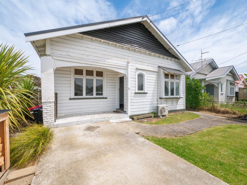 Saint Kilda, 3 bedrooms64672350335234110