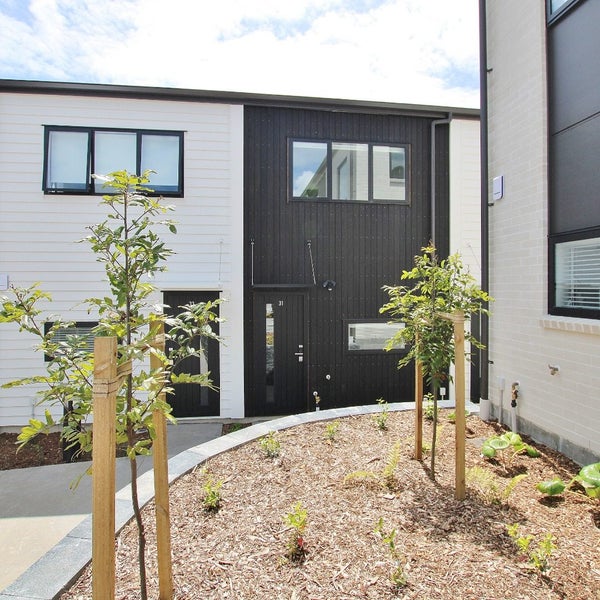 Mangere Bridge, 2 bedrooms64672350231426110