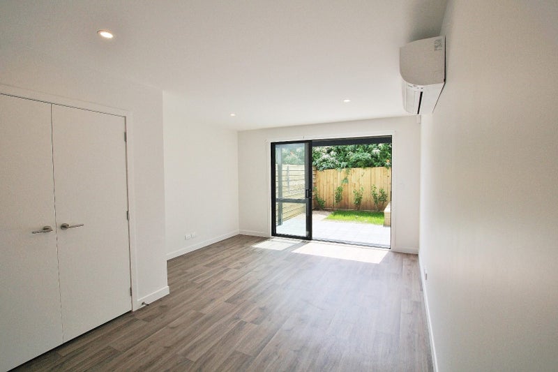 Mangere Bridge, 2 bedrooms64672350231426113