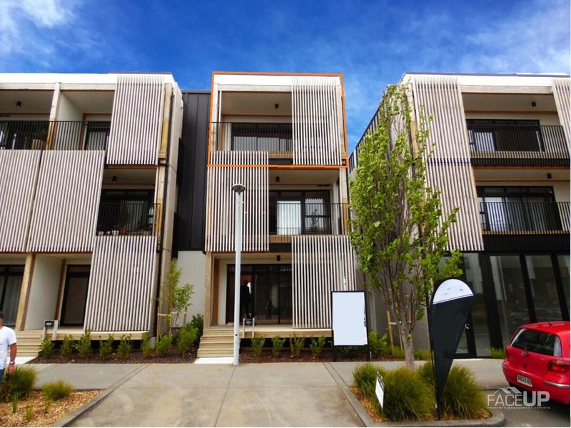 Hobsonville, 2 bedrooms64672350402947112