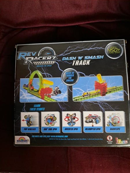 Rev racerz dash n smash track Carousel 1