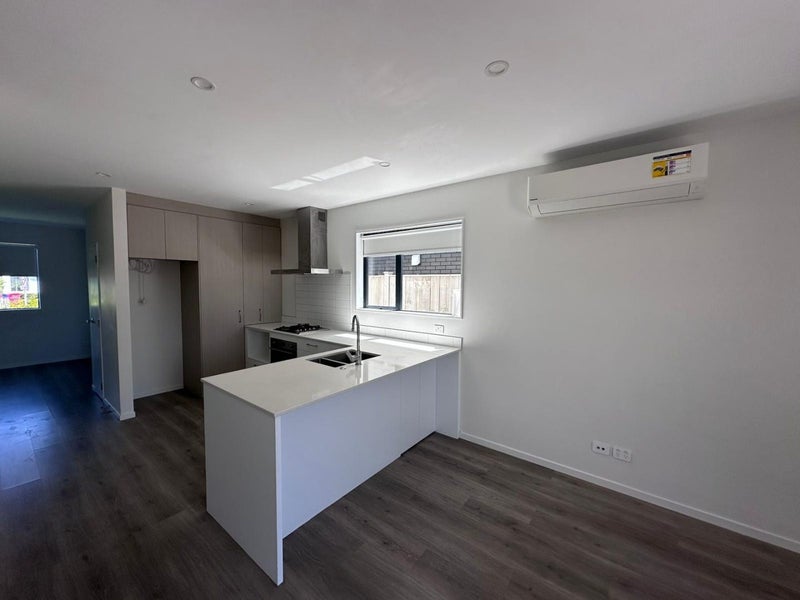 Conifer Grove, 3 bedrooms64672543576963111