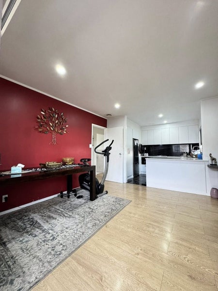 Goodwood Heights, 3 bedrooms64672658472707112