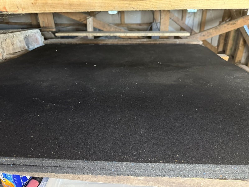 Gym Tile L1m x 1m x TEN MATS **$1 res**64672773871106110