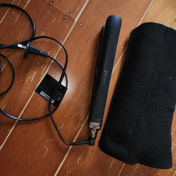 GHD Platinum Hair Straightner Styler Carousel 1