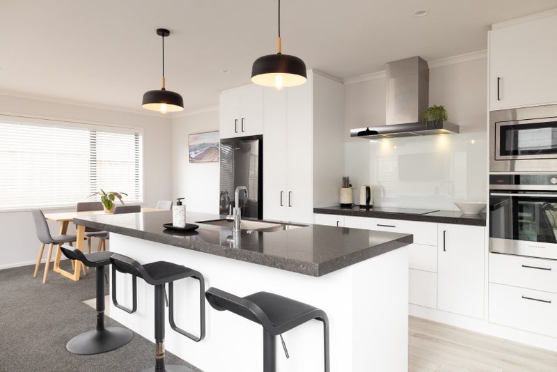 Pyes Pa, 3 bedrooms64673599920642112